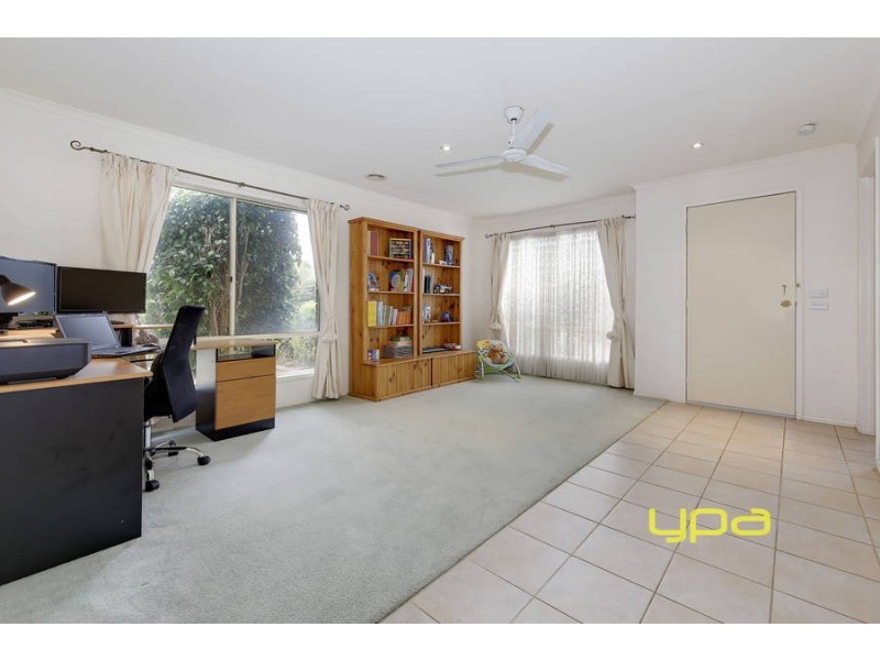 18 Priorswood Drive, Hoppers Crossing VIC 3029