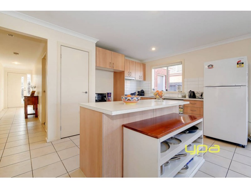 9 Fatham Drive, Wyndham Vale VIC 3024