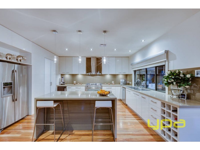 10 Sarah Place, Werribee VIC 3030