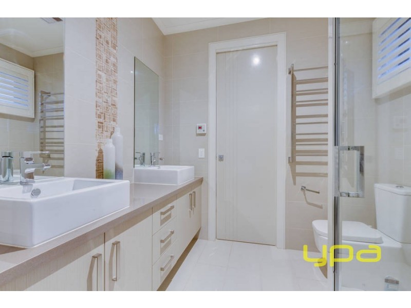 10 Sarah Place, Werribee VIC 3030