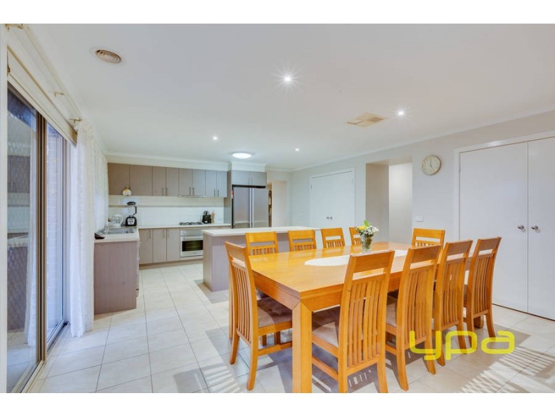 142 Rosegrange Boulevard, Tarneit VIC 3029