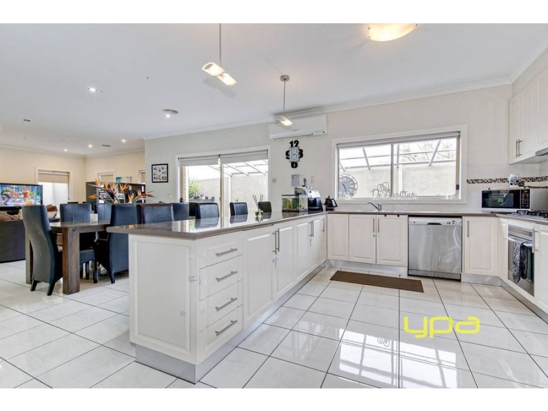 36 Garden View Drive, Tarneit VIC 3029