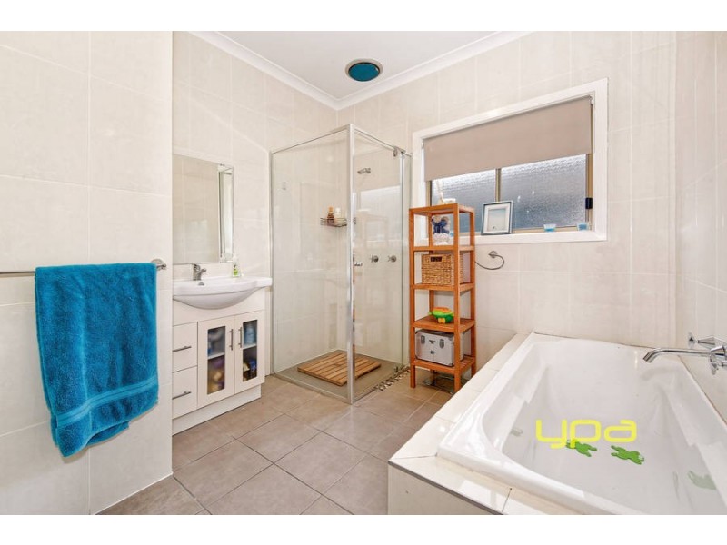 36 Garden View Drive, Tarneit VIC 3029