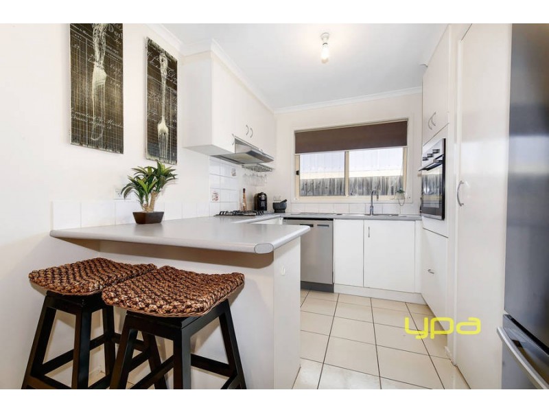 16 Quarrion Court, Hoppers Crossing VIC 3029
