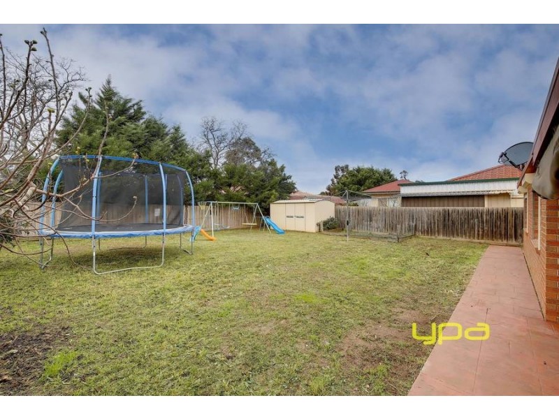 16 Quarrion Court, Hoppers Crossing VIC 3029