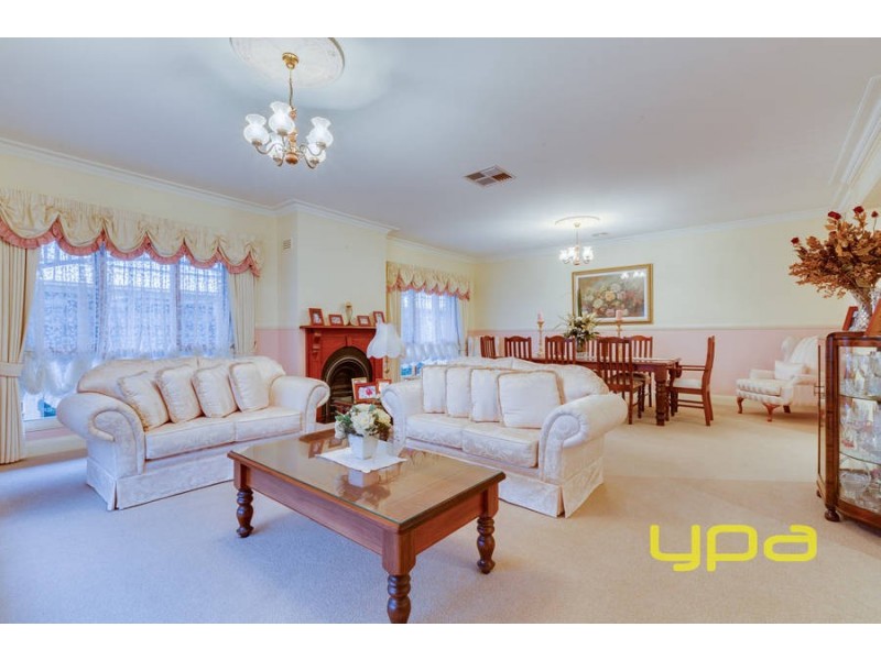 8 Chiswick Court, Tarneit VIC 3029