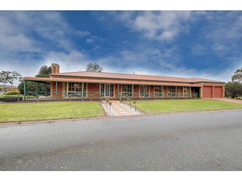 3 San Remo Drive, Werribee VIC 3030