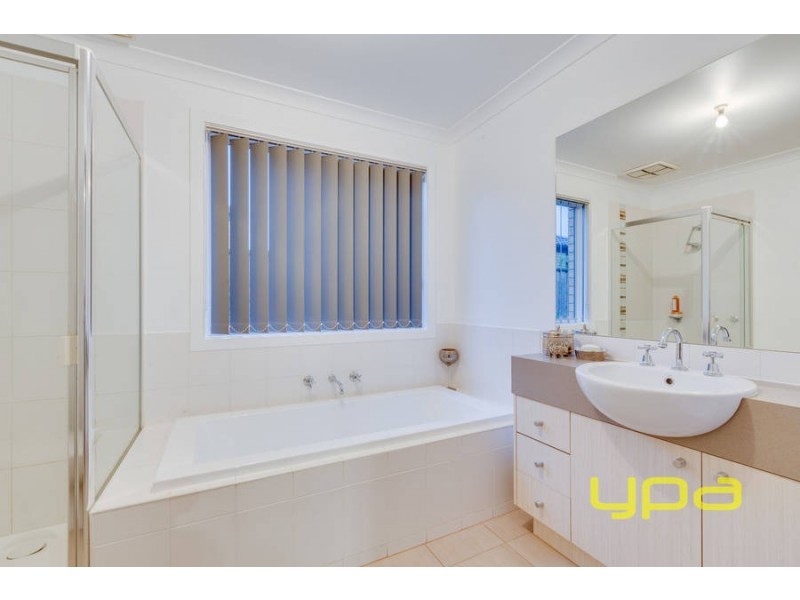 4 Ebony Way, Tarneit VIC 3029