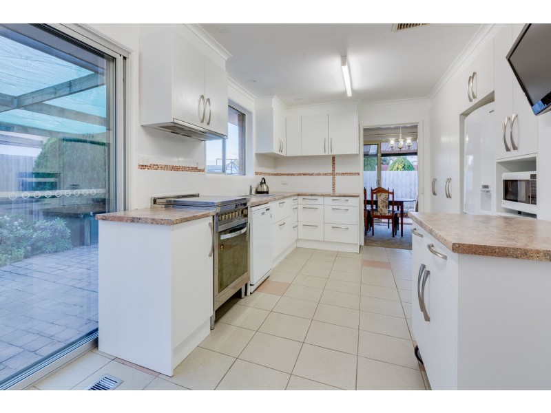 10 Torana Court, Hoppers Crossing VIC 3029