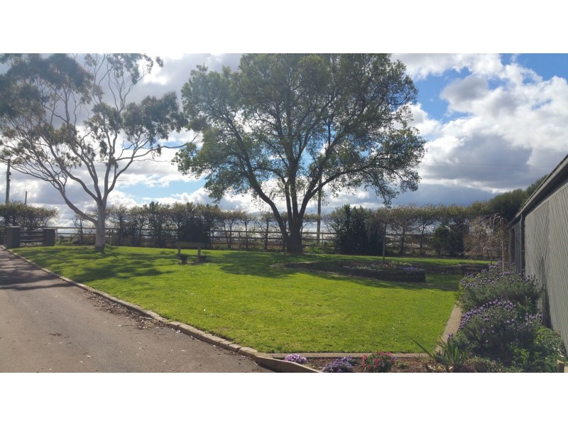 10 K Avenue, Werribee South VIC 3030