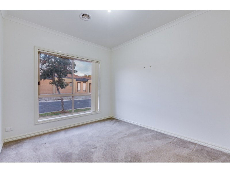 1/43 Knightsbridge Drive, Tarneit VIC 3029