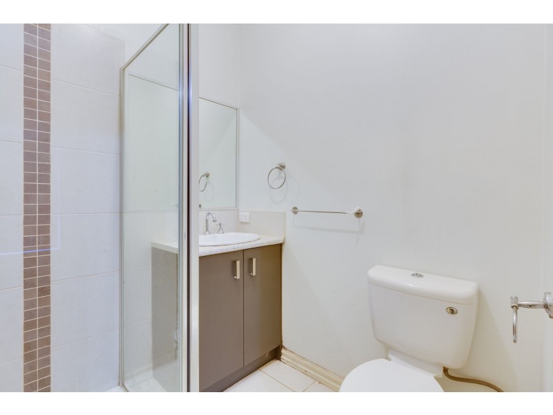 1/43 Knightsbridge Drive, Tarneit VIC 3029