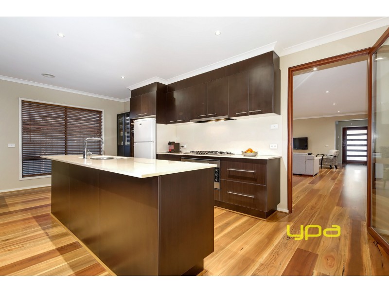 10 Clearwater Rise Parade, Truganina VIC 3029