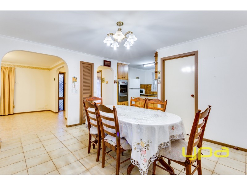 14 Julier Crescent, Hoppers Crossing VIC 3029