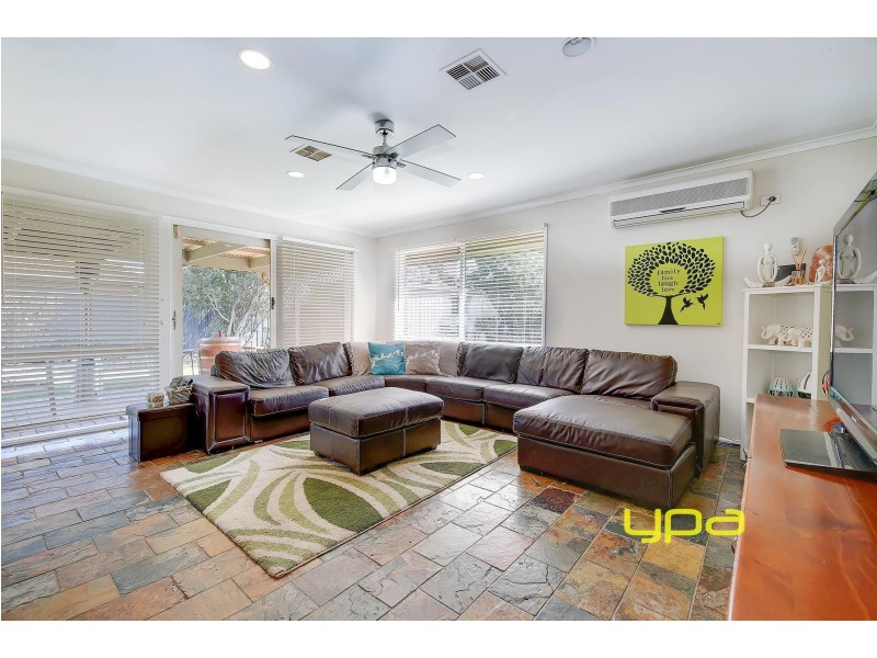 28 St Andrews Drive, Werribee VIC 3030