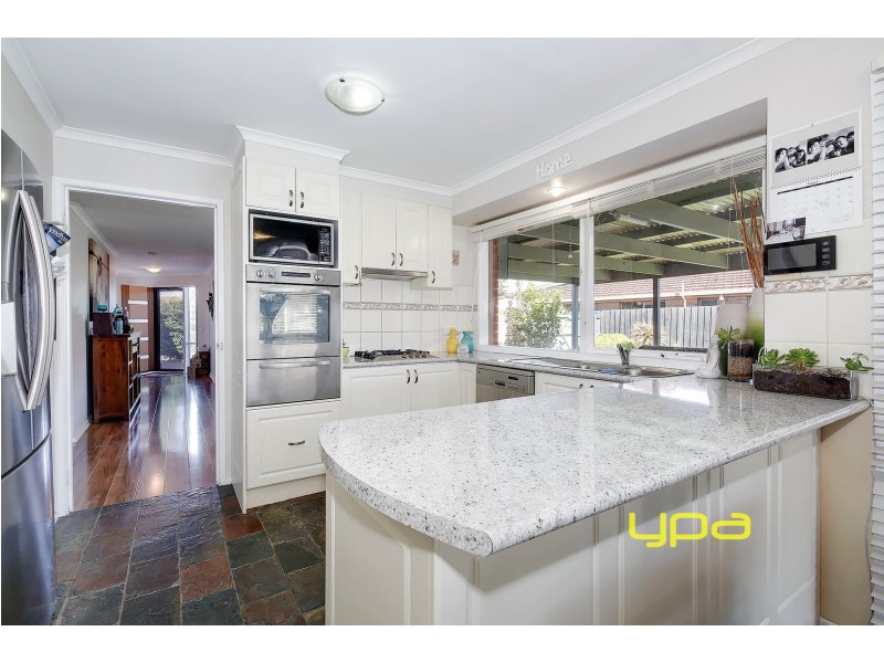 28 St Andrews Drive, Werribee VIC 3030