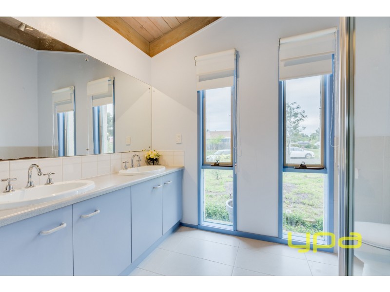 9 Lena Court, Hoppers Crossing VIC 3029