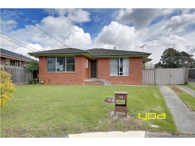35 Richmond Crescent, Werribee VIC 3030
