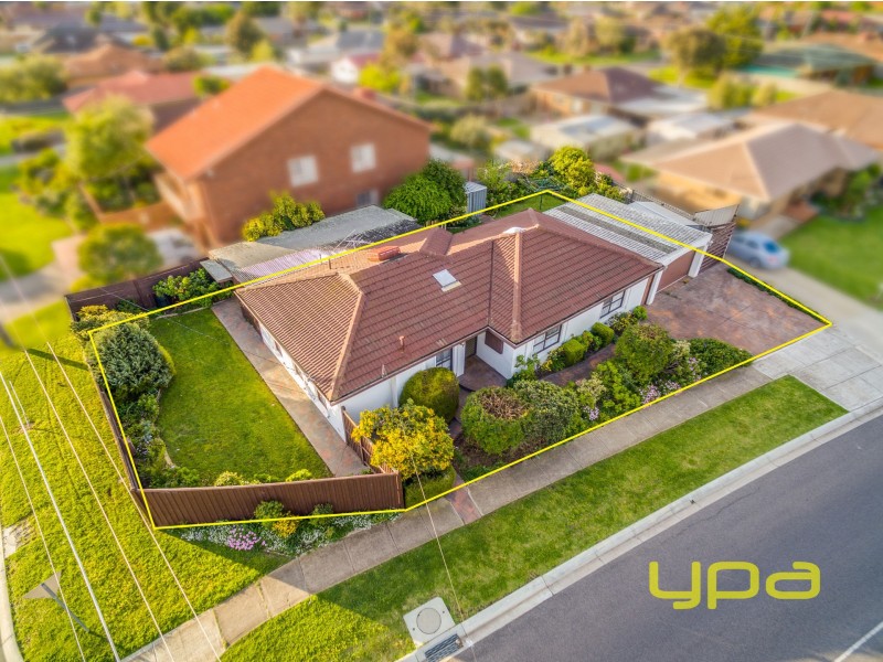 2 Durham Crescent, Hoppers Crossing VIC 3029