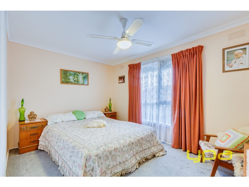 2 Durham Crescent, Hoppers Crossing VIC 3029