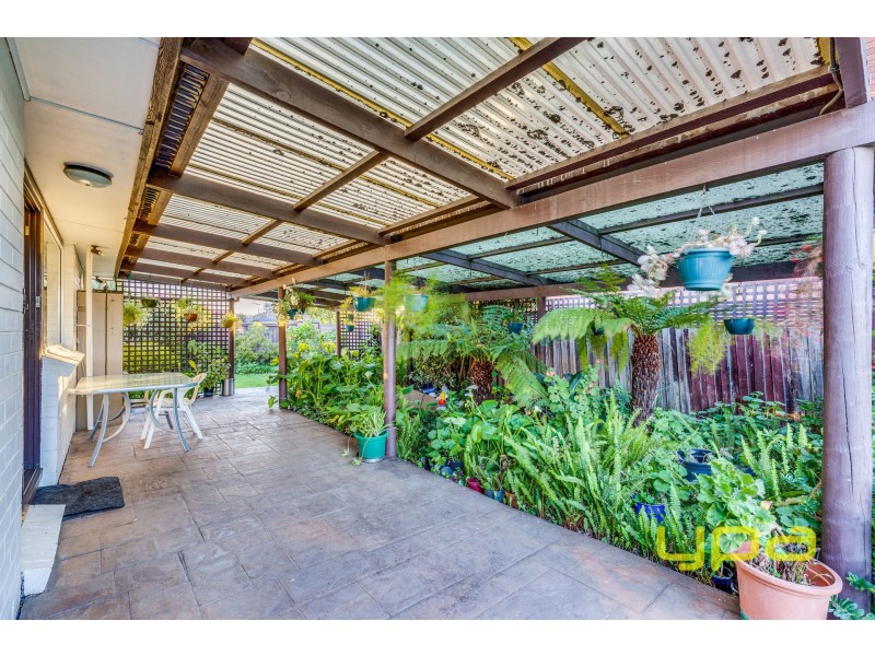 2 Durham Crescent, Hoppers Crossing VIC 3029