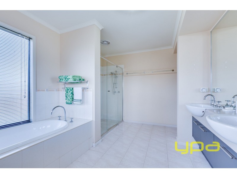 20 Rainbow Way, Tarneit VIC 3029