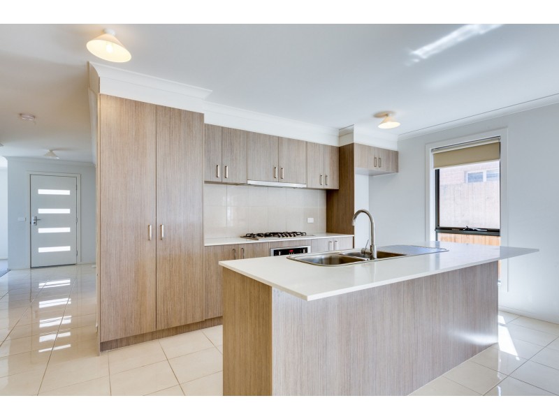 10 Wooten Road, Tarneit VIC 3029