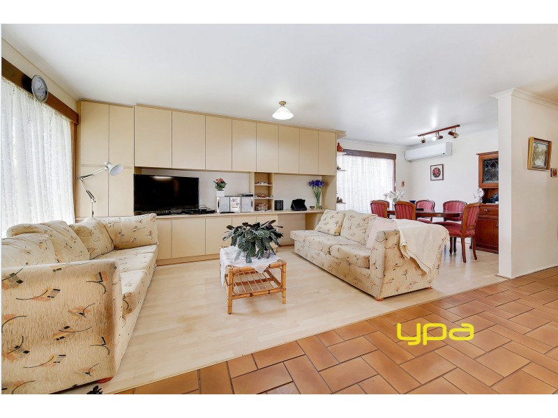 12 Burnham Drive, Hoppers Crossing VIC 3029