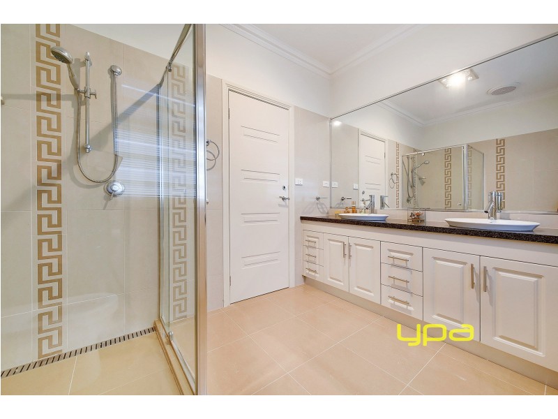 206 Hogans Road, Hoppers Crossing VIC 3029