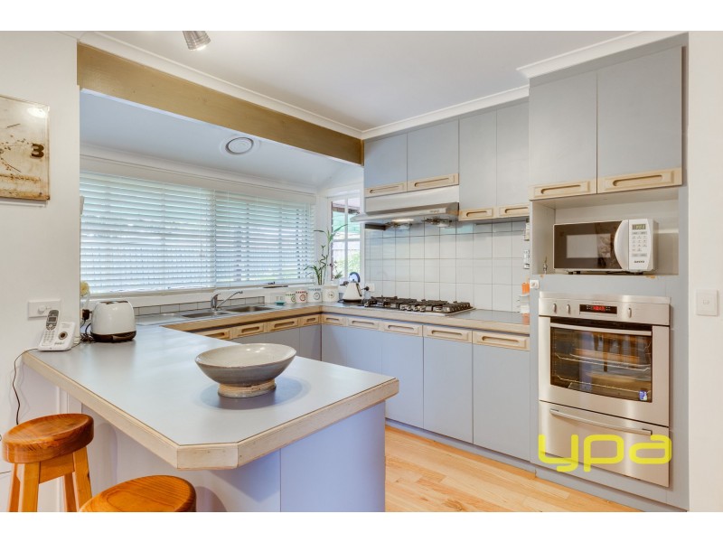 15 Argyle Crescent, Werribee VIC 3030