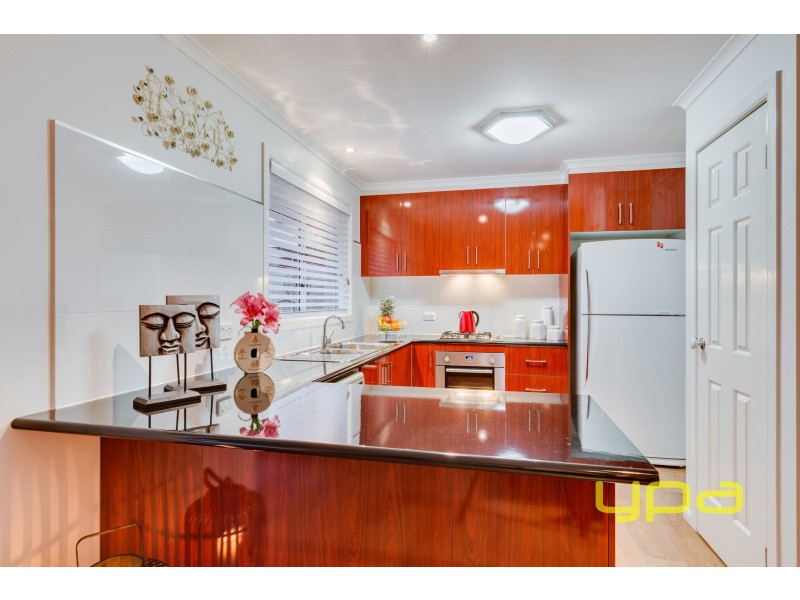102 Grevillea Crescent, Hoppers Crossing VIC 3029