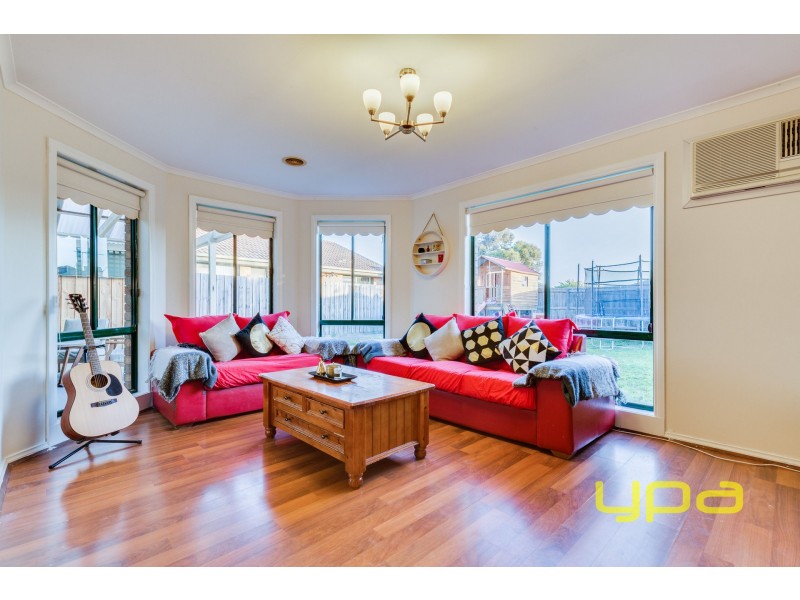 2 Mailrun Court, Hoppers Crossing VIC 3029