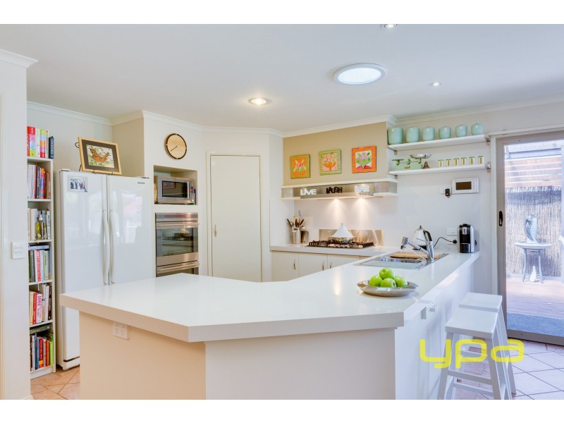 36 Tandarra Drive, Hoppers Crossing VIC 3029