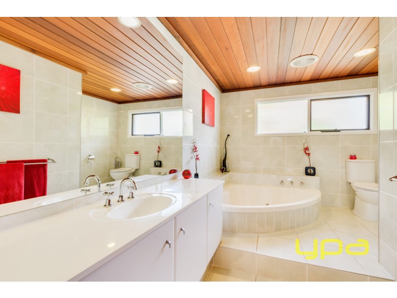 1 Talia Court, Werribee VIC 3030