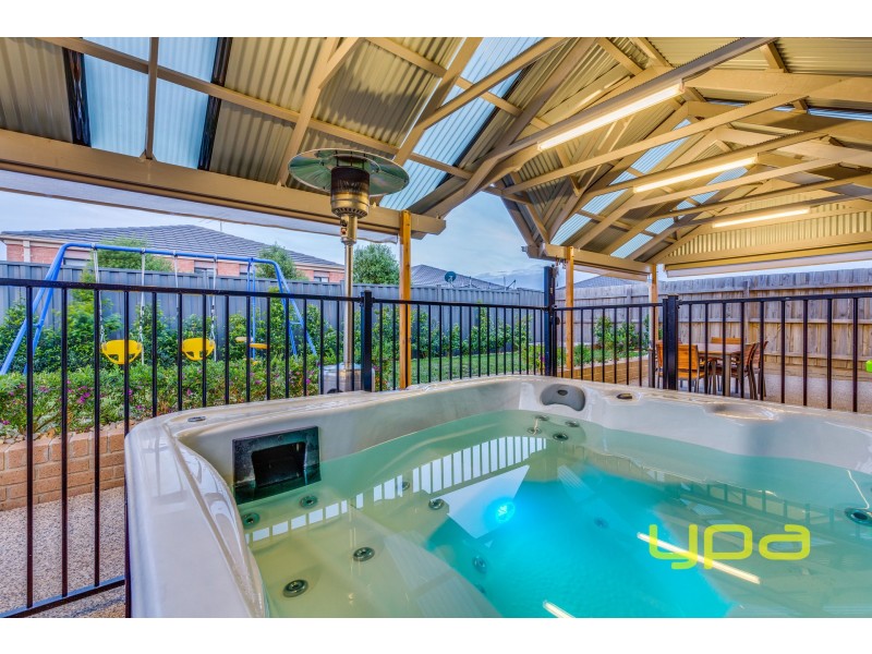 5 Rimes Court, Wyndham Vale VIC 3024