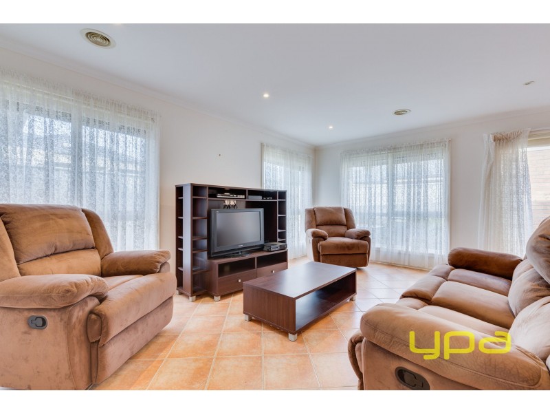 1/9 Vaina Street, Werribee VIC 3030