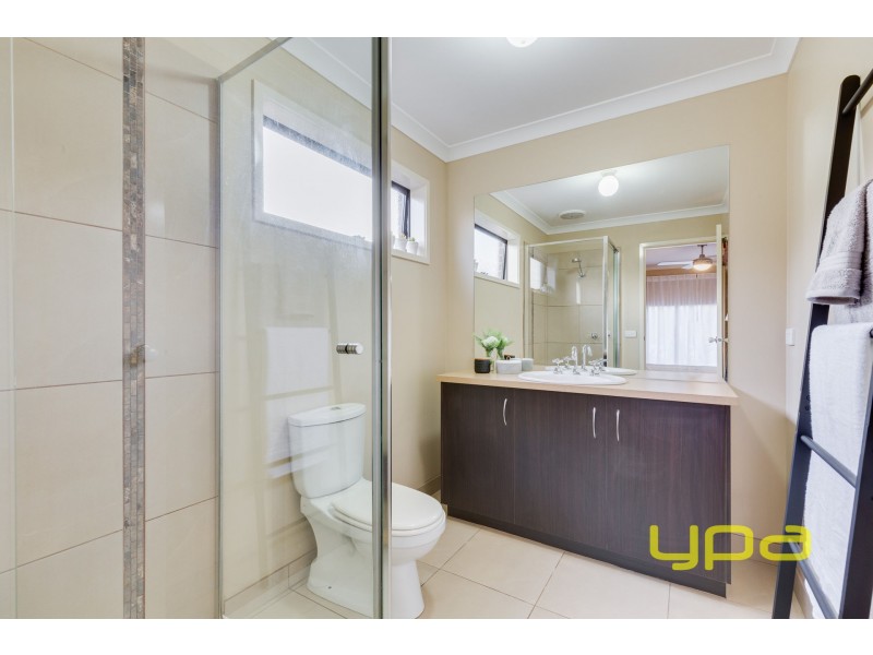 54 Kinglake Drive, Wyndham Vale VIC 3024