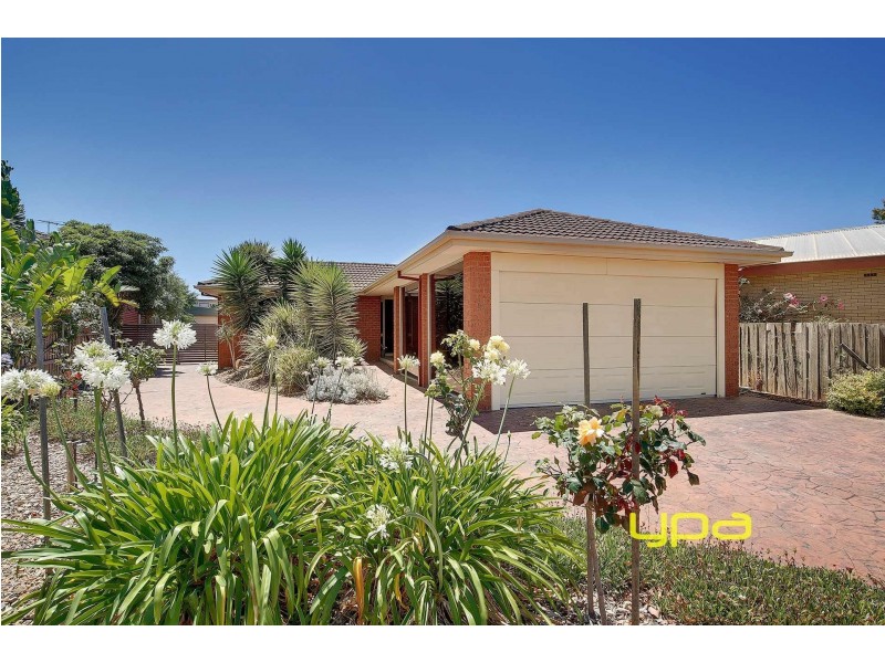 13 Allandale Court, Werribee VIC 3030