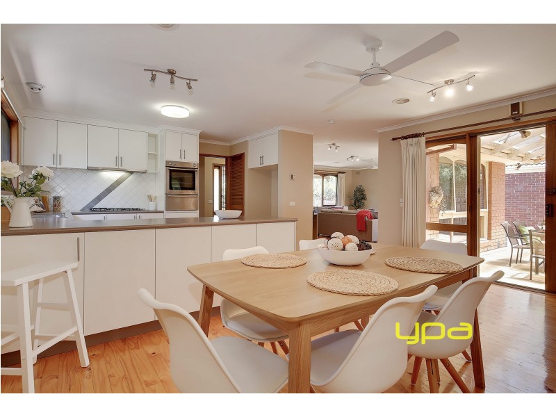 13 Allandale Court, Werribee VIC 3030