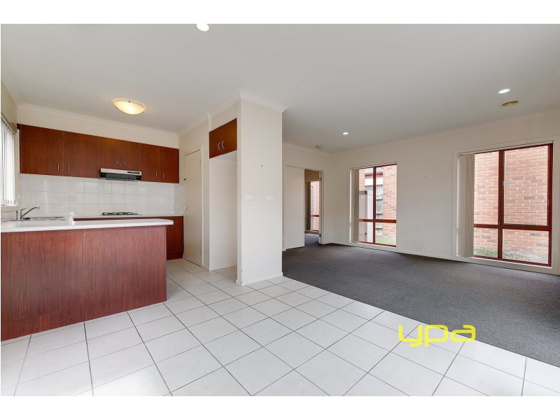 8/15A Hooker Road, Werribee VIC 3030