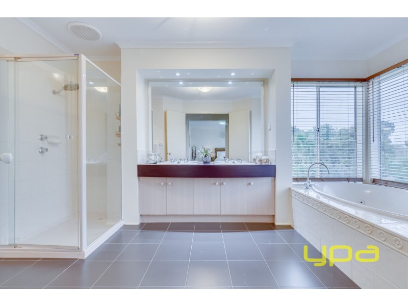 12 Allandale Court, Werribee VIC 3030