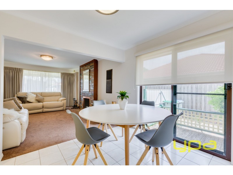 11 Bolger Crescent, Hoppers Crossing VIC 3029