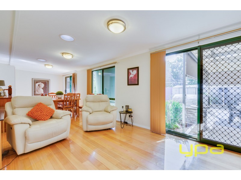 11 Bolger Crescent, Hoppers Crossing VIC 3029