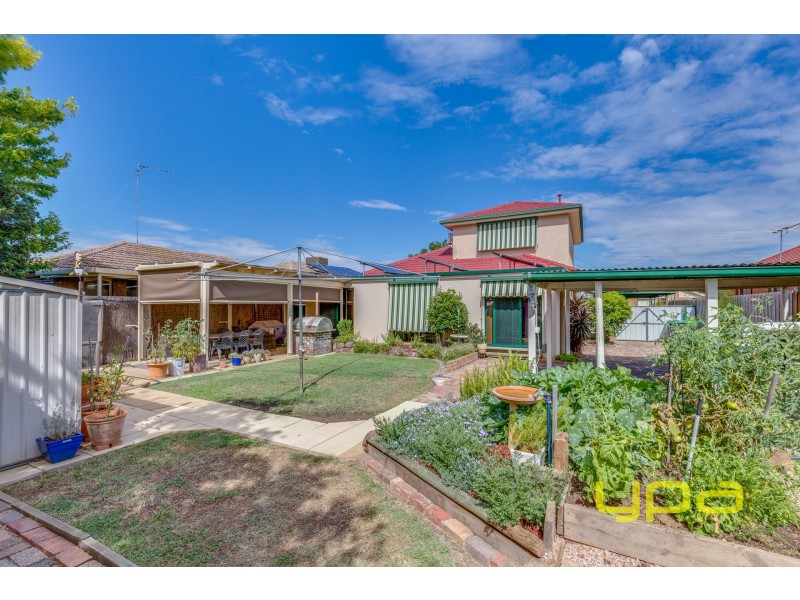 11 Bolger Crescent, Hoppers Crossing VIC 3029
