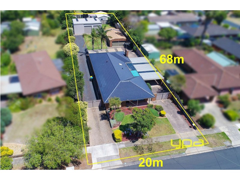 11 Evrah Drive, Hoppers Crossing VIC 3029