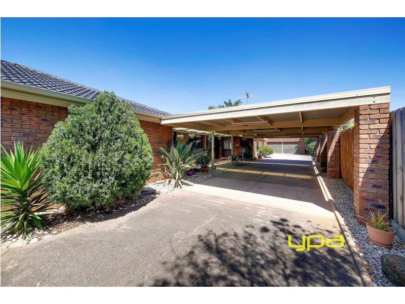 11 Evrah Drive, Hoppers Crossing VIC 3029