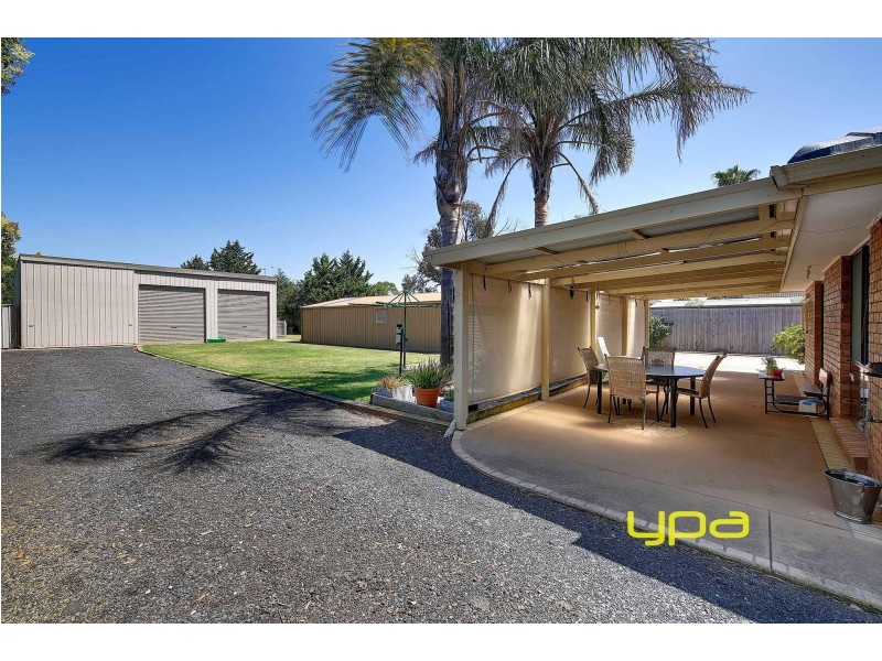 11 Evrah Drive, Hoppers Crossing VIC 3029