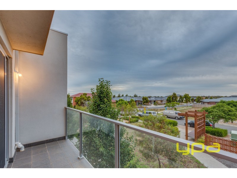 8 Hamlet Street, Werribee VIC 3030