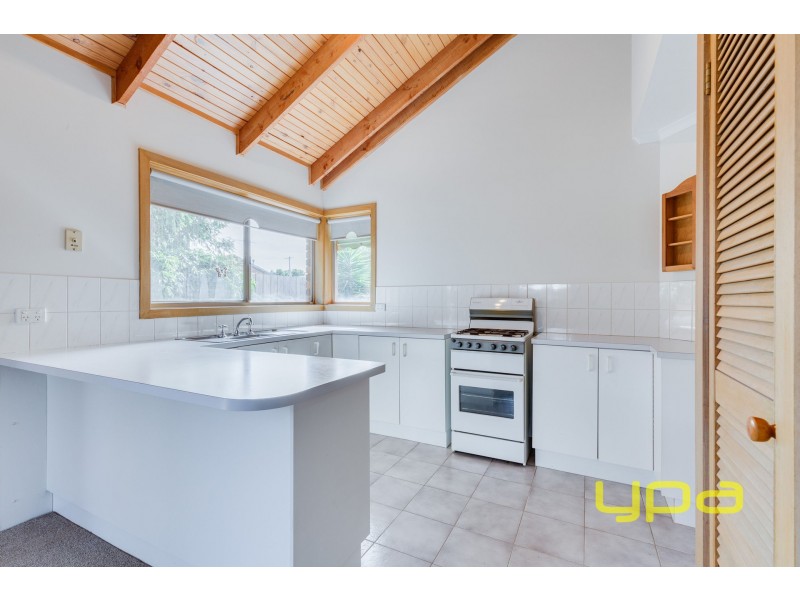 2/46 Blackforest Road, Werribee VIC 3030
