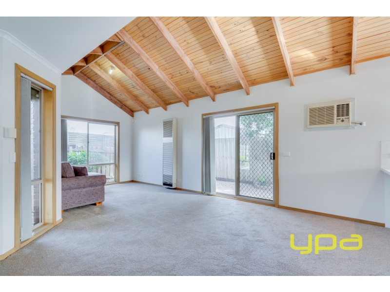 2/46 Blackforest Road, Werribee VIC 3030